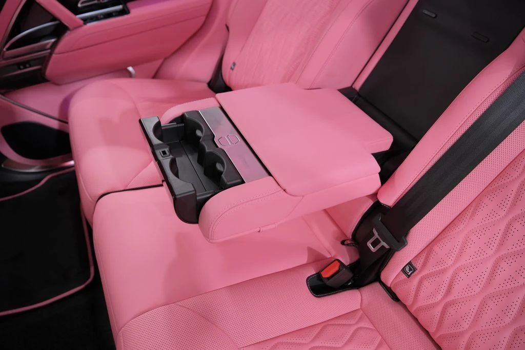 2023 Land Rover Range Rover L460 - Image 28 of 31
