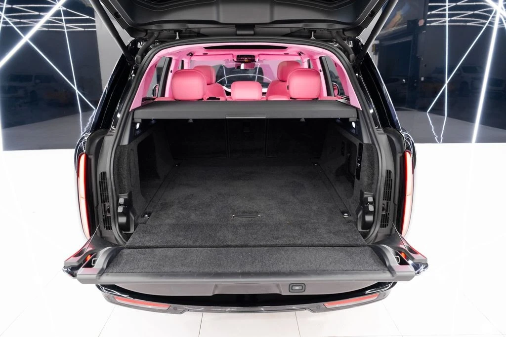 2023 Land Rover Range Rover L460 - Image 18 of 21