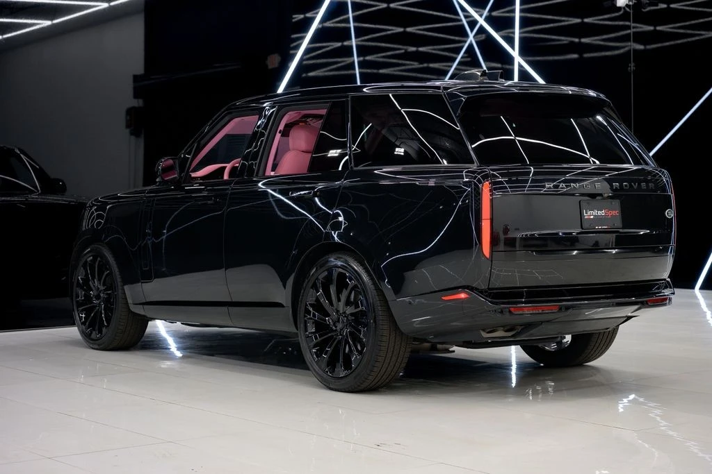 2023 Land Rover Range Rover L460 - Image 17 of 21