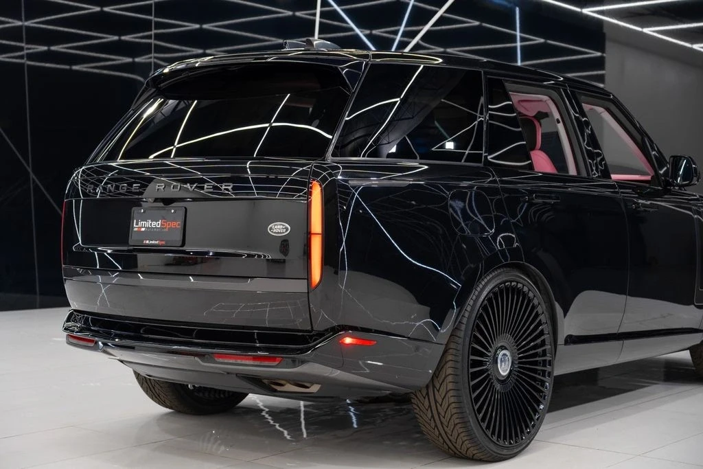 2023 Land Rover Range Rover L460 - Image 14 of 21