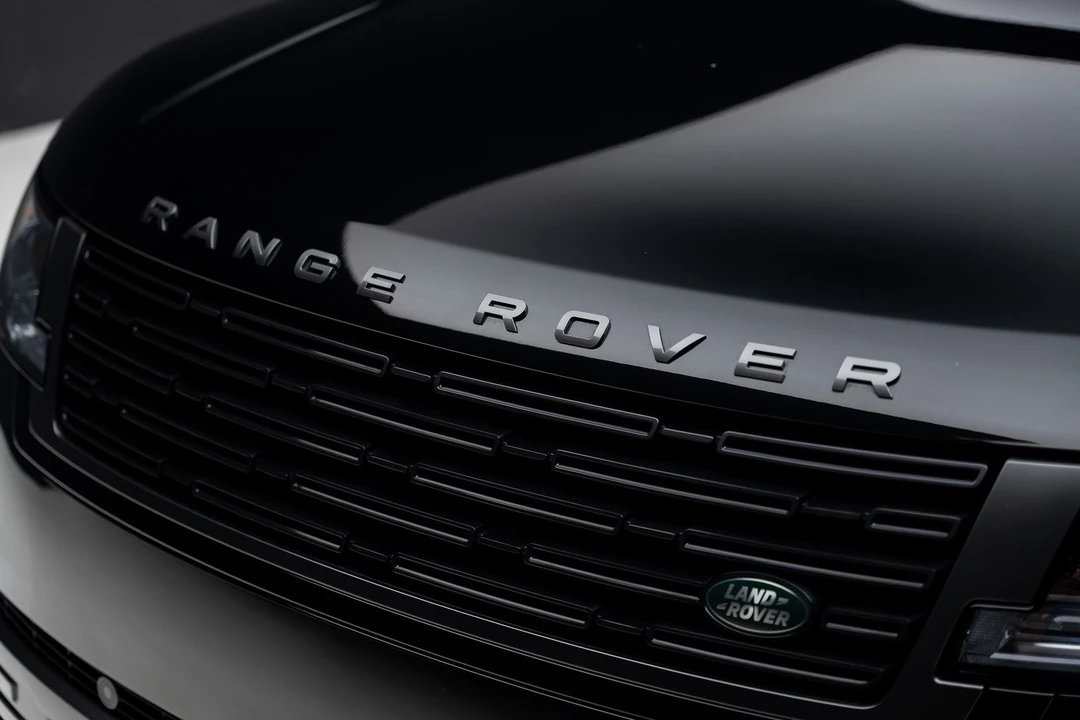 2023 Land Rover Range Rover L460 - Image 13 of 31
