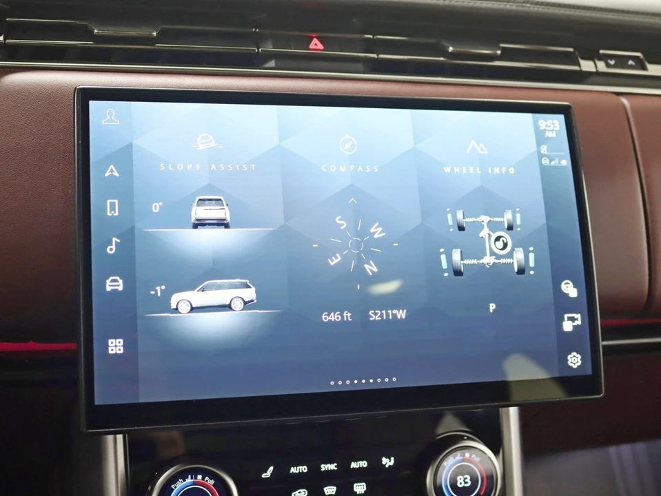 2023 Land Rover Range Rover L460 - Image 18 of 21