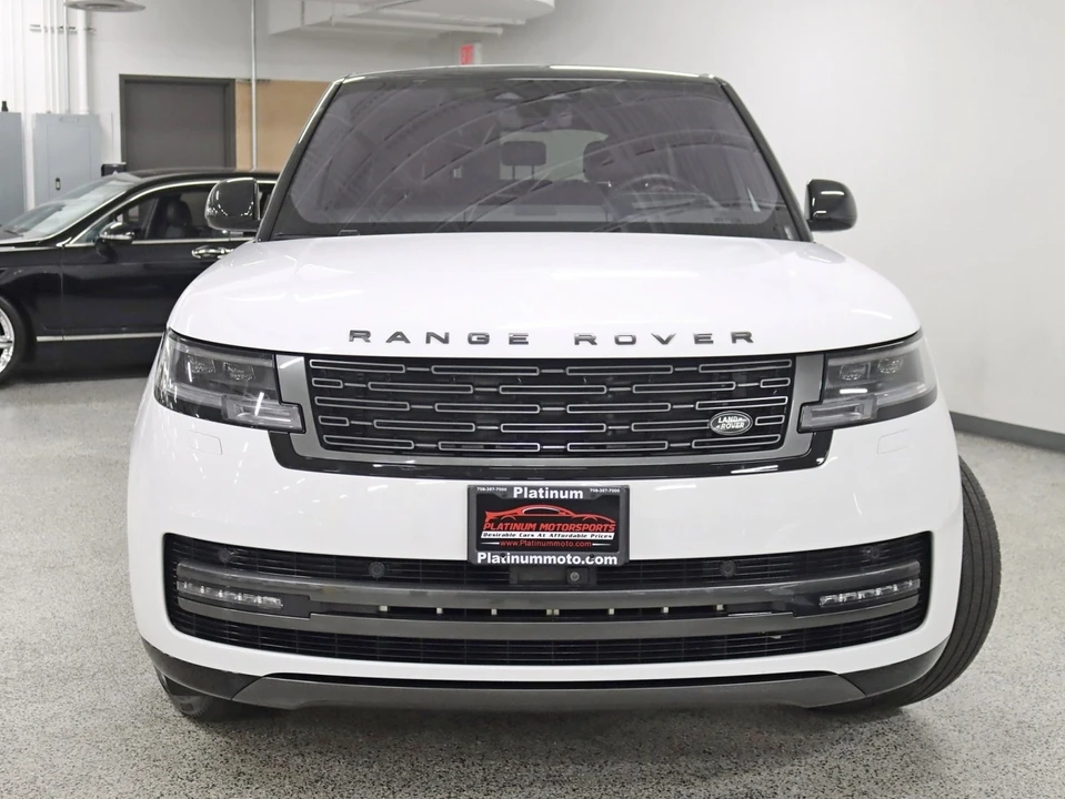 2023 Land Rover Range Rover L460 - Image 8 of 21