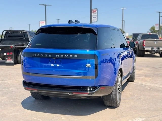 2023 Land Rover Range Rover L460 - Image 4 of 12