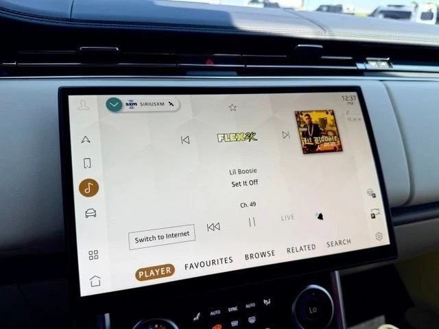 2023 Land Rover Range Rover L460 - Image 9 of 12