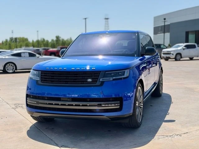 2023 Land Rover Range Rover L460 - Image 2 of 12
