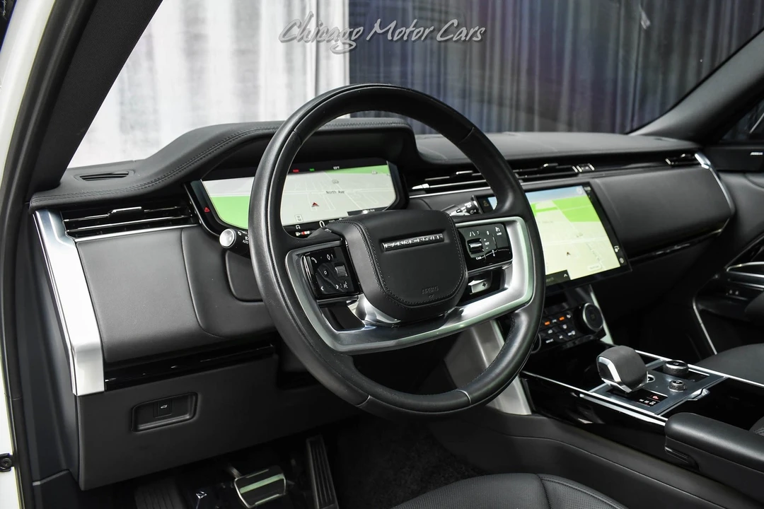 2023 Land Rover Range Rover L460 - Image 8 of 12