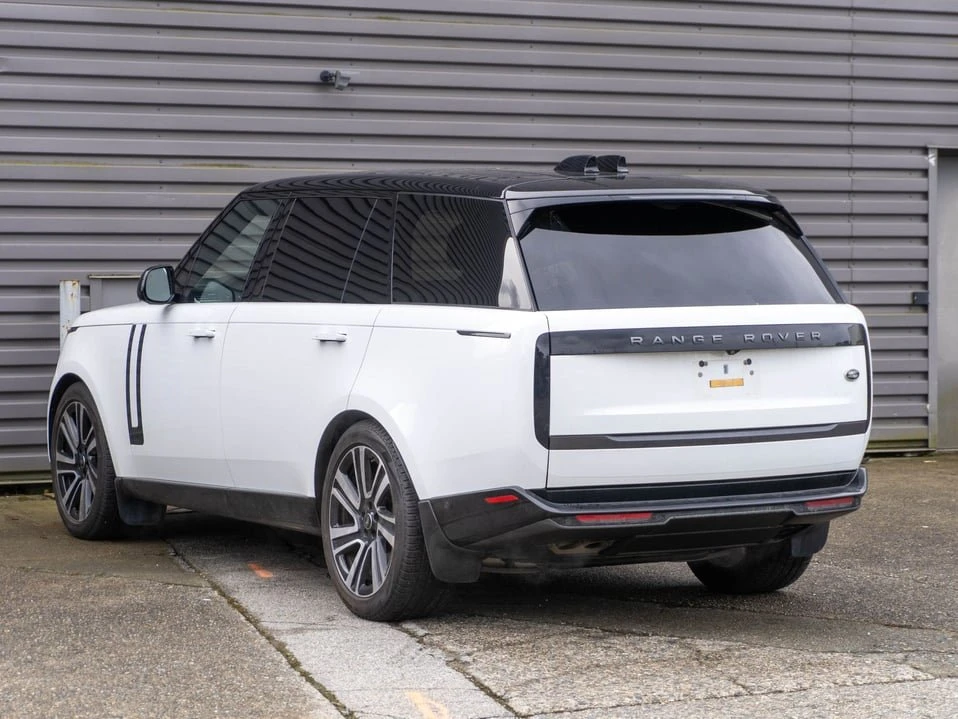 2023 Land Rover Range Rover L460 - Image 6 of 20