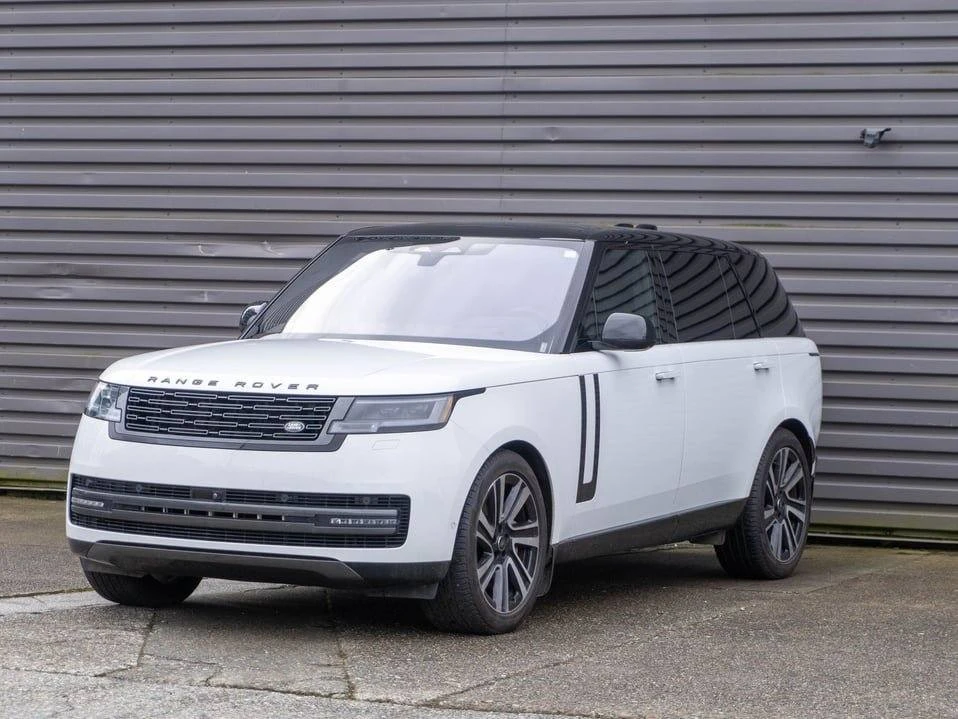 2023 Land Rover Range Rover L460 - Image 4 of 20