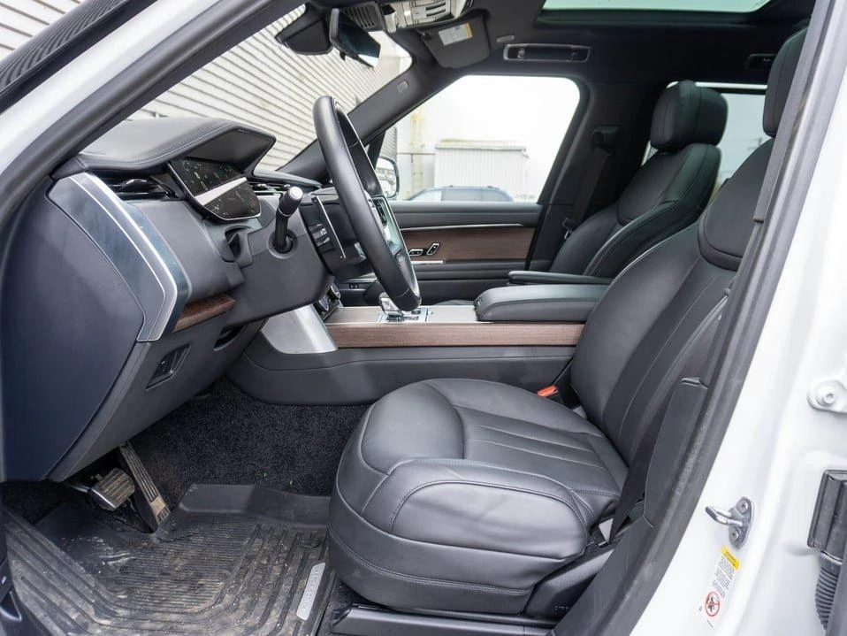 2023 Land Rover Range Rover L460 - Image 10 of 20