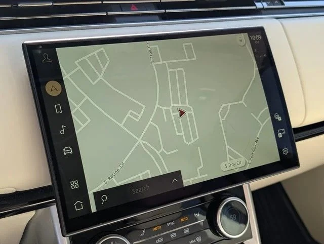 2023 Land Rover Range Rover L460 - Image 15 of 19