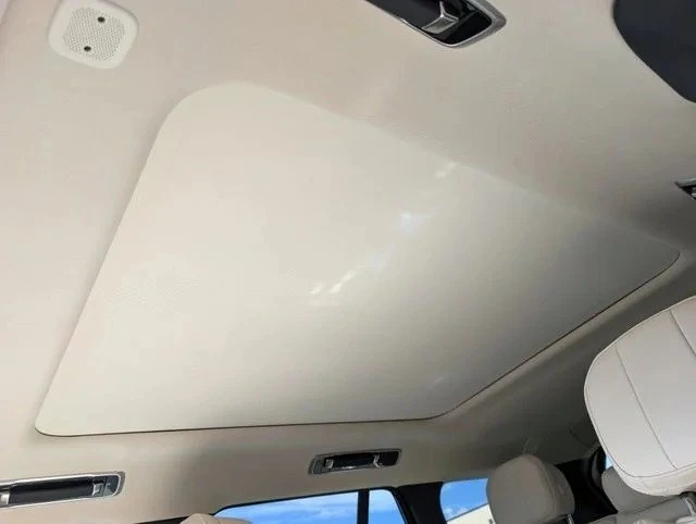 2023 Land Rover Range Rover L460 - Image 8 of 19