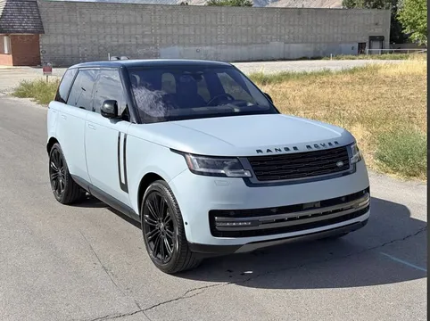 2023 Land Rover Range Rover SE
