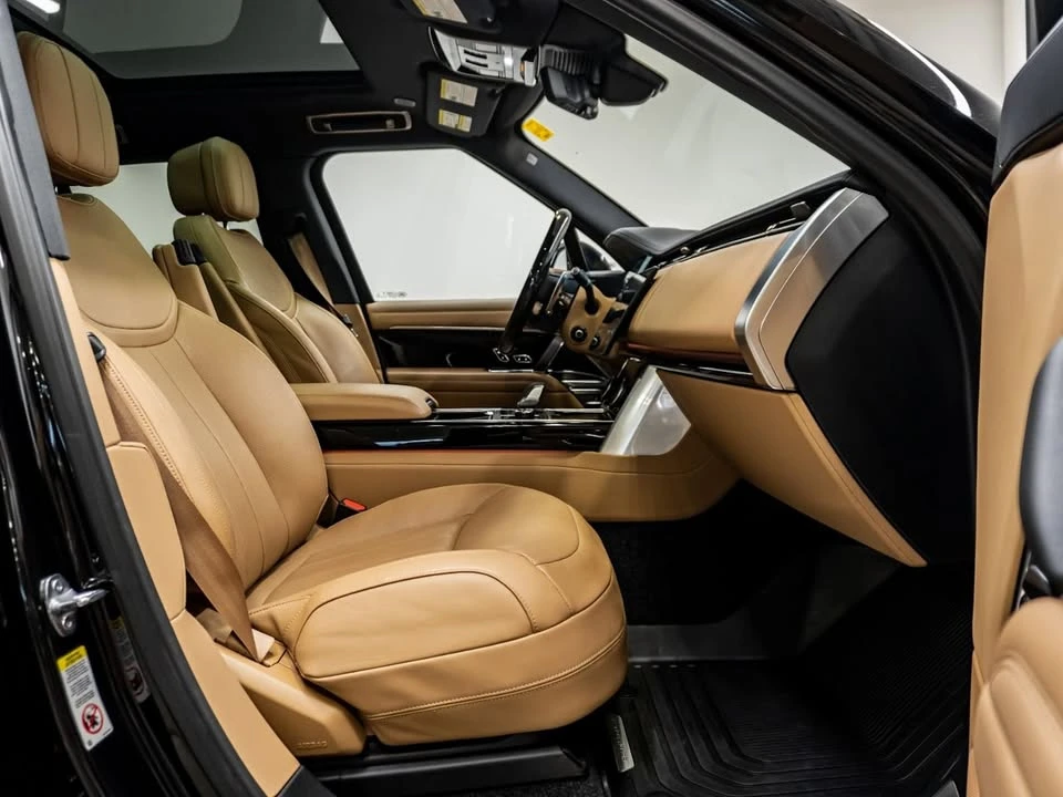 2023 Land Rover Range Rover L460 - Image 5 of 20