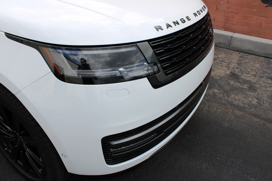 2023 Land Rover Range Rover L460 - Image 31 of 31