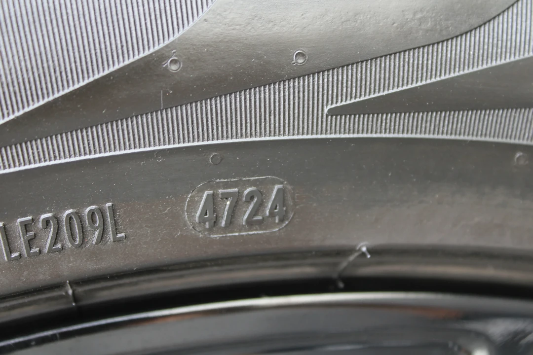 2023 Land Rover Range Rover L460 - Image 19 of 31