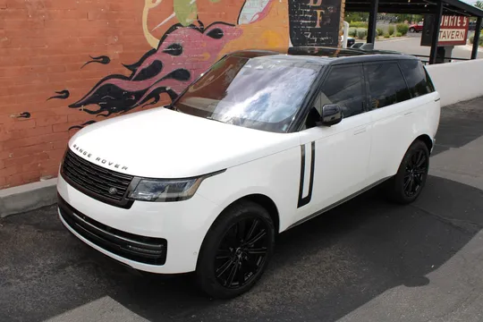 2023 Land Rover Range Rover SE P530SE Black Shadow Edition
