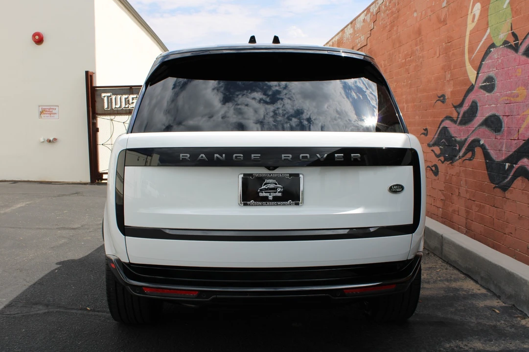 2023 Land Rover Range Rover L460 - Image 5 of 31