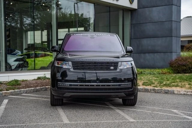 2023 Land Rover Range Rover L460 - Image 2 of 12
