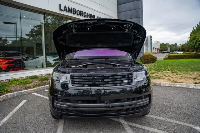 2023 Land Rover Range Rover L460 - Image 6 of 12