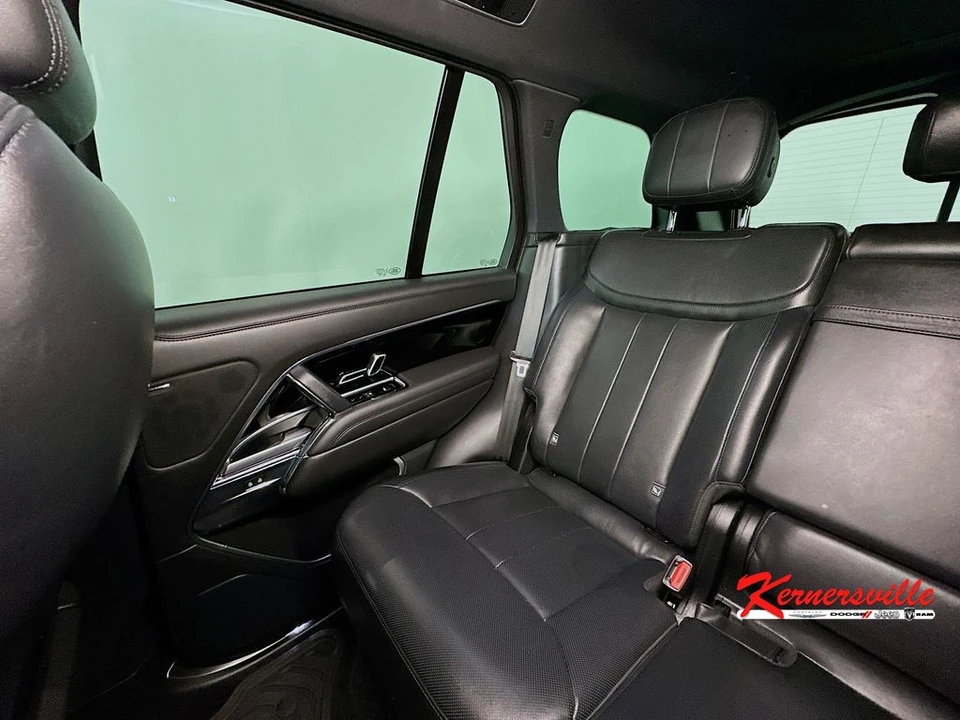 2023 Land Rover Range Rover L460 - Image 12 of 24
