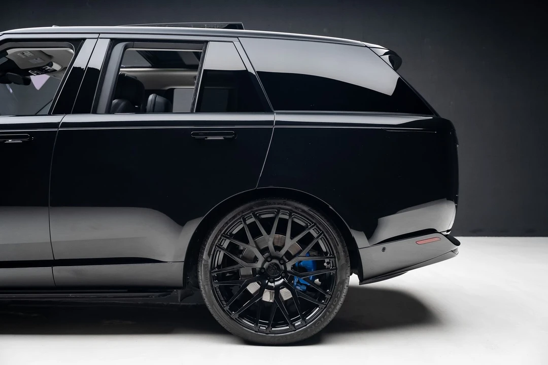 2023 Land Rover Range Rover L460 - Image 20 of 21