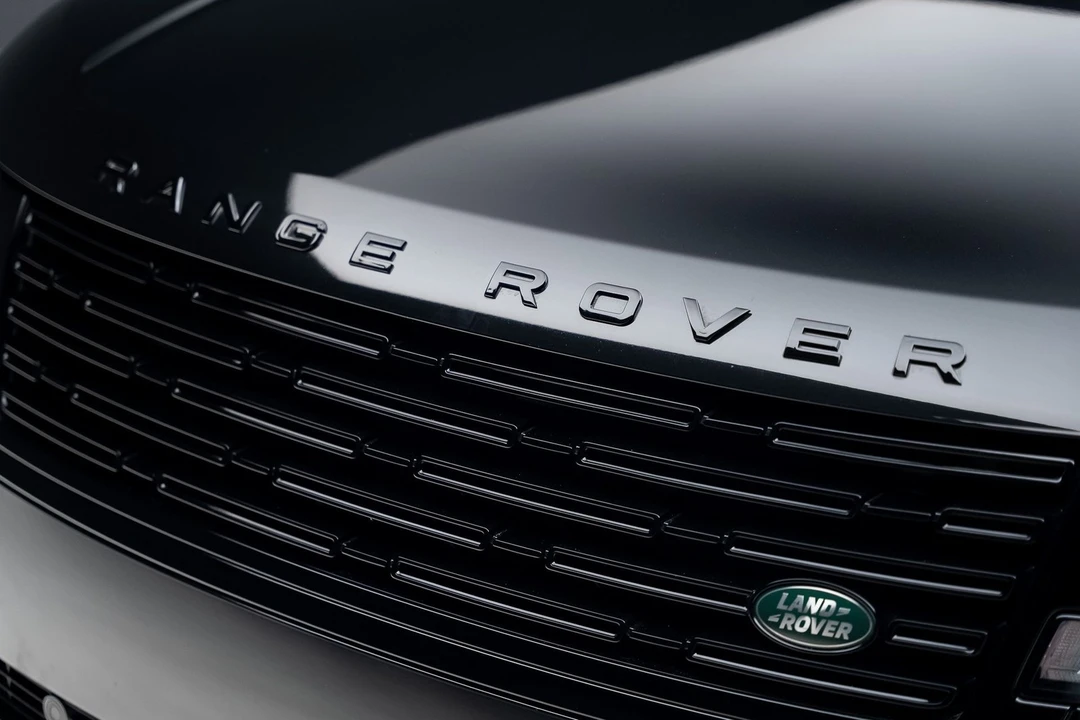 2023 Land Rover Range Rover L460 - Image 13 of 21