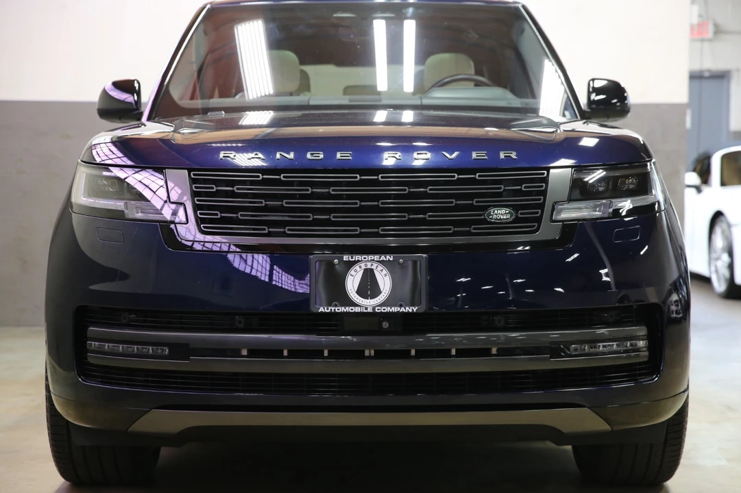 2023 Land Rover Range Rover L460 - Image 16 of 31