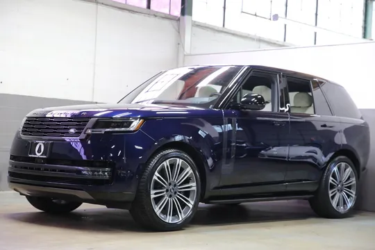 2023 Land Rover Range Rover SE