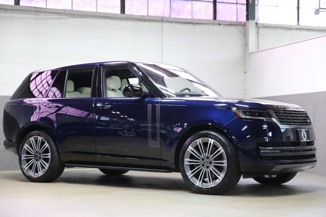2023 Land Rover Range Rover L460 - Image 21 of 31