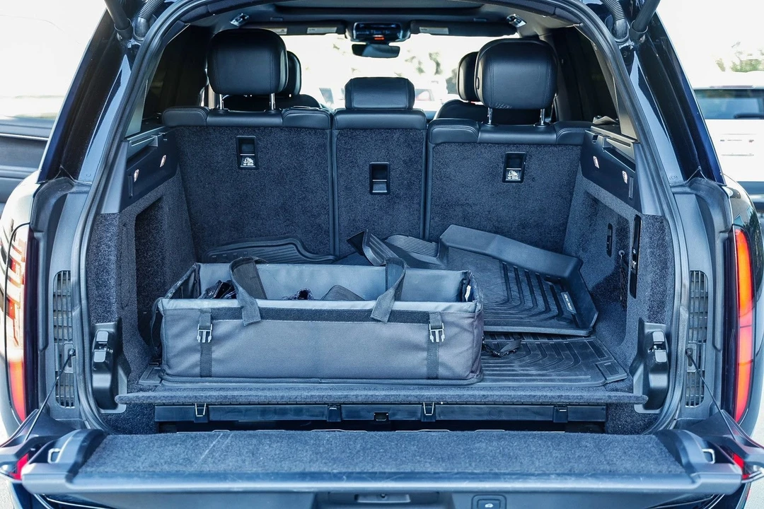 2023 Land Rover Range Rover L460 - Image 26 of 31