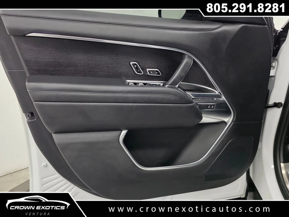 2023 Land Rover Range Rover L460 - Image 23 of 31