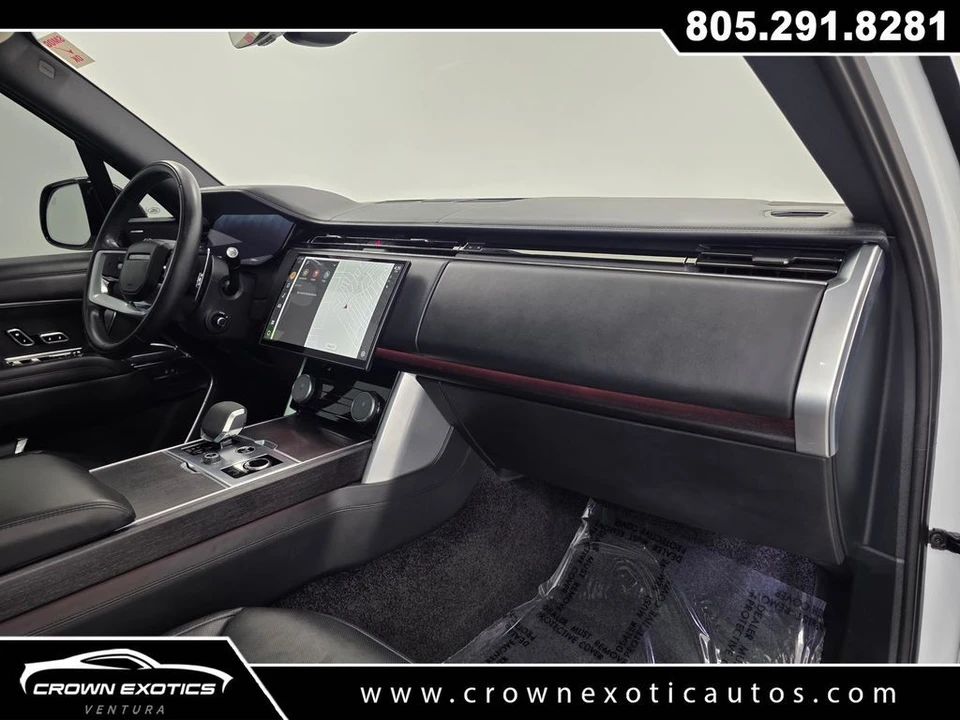 2023 Land Rover Range Rover L460 - Image 12 of 31