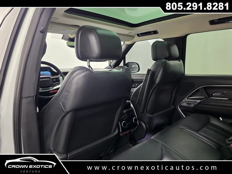 2023 Land Rover Range Rover L460 - Image 20 of 31