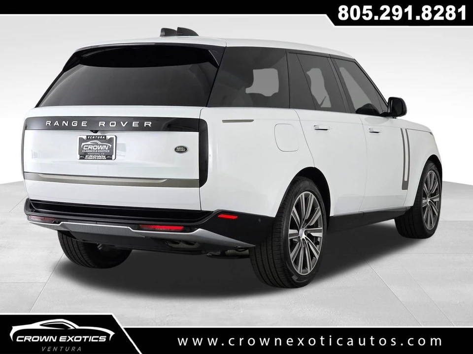 2023 Land Rover Range Rover L460 - Image 7 of 31