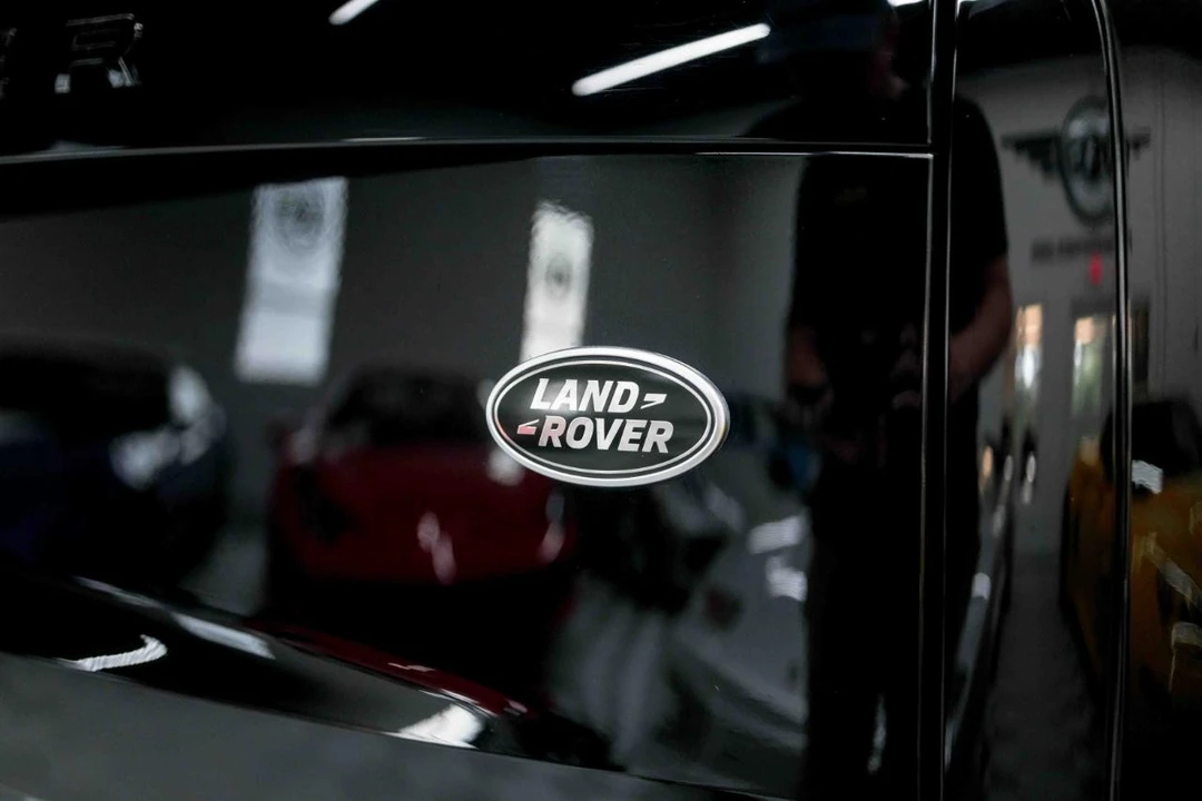 2023 Land Rover Range Rover L460 - Image 24 of 31