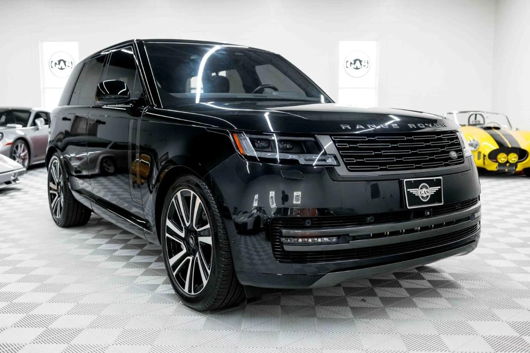 2023 Land Rover Range Rover L460 - Image 5 of 31