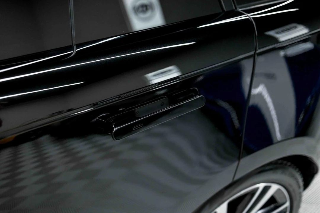 2023 Land Rover Range Rover L460 - Image 31 of 31
