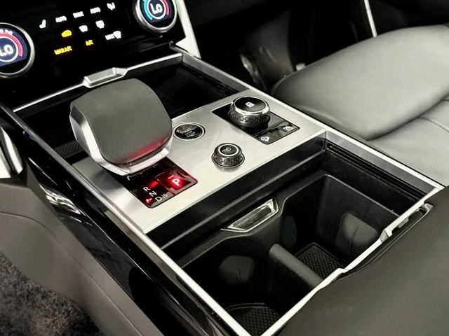 2023 Land Rover Range Rover L460 - Image 29 of 31