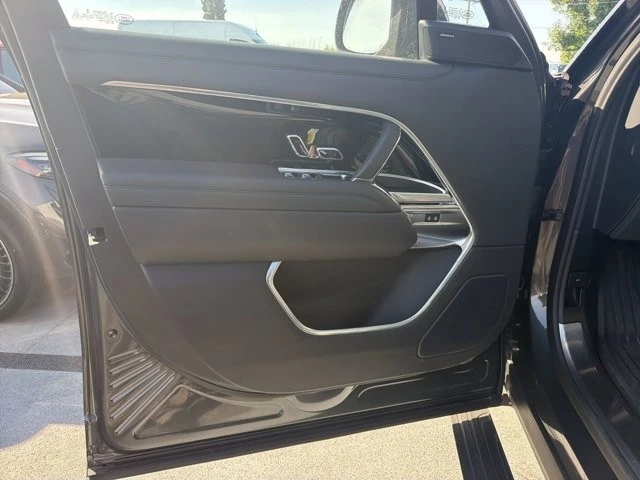 2023 Land Rover Range Rover L460 - Image 11 of 15