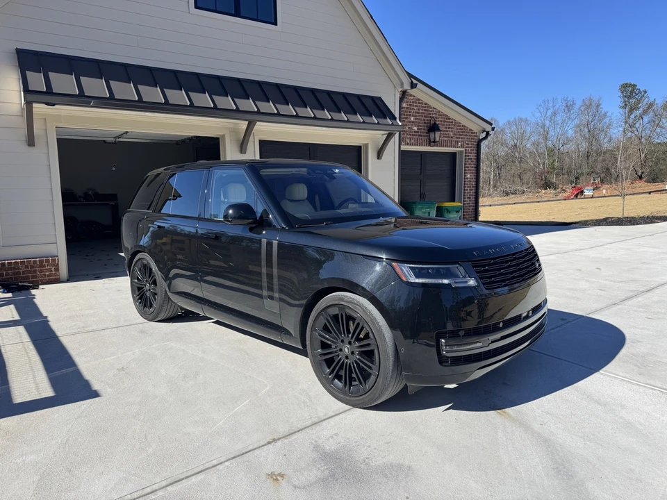 2023 Land Rover Range Rover L460 - Image 5 of 21