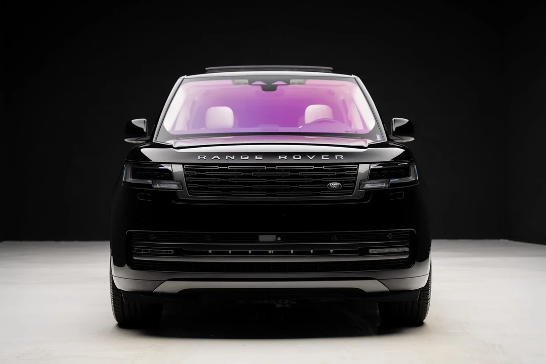 2023 Land Rover Range Rover L460 - Image 7 of 21