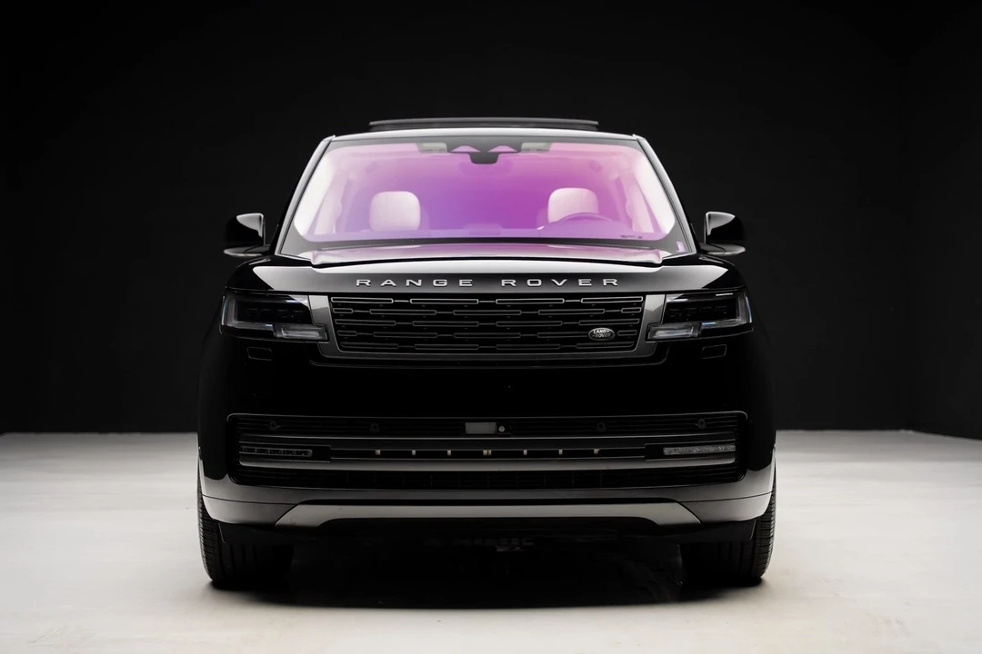 2023 Land Rover Range Rover L460 - Image 7 of 21
