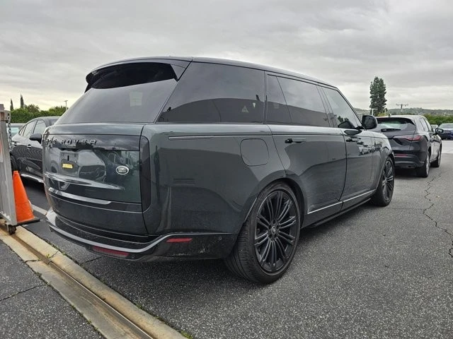 2023 Land Rover Range Rover L460 - Image 2 of 12