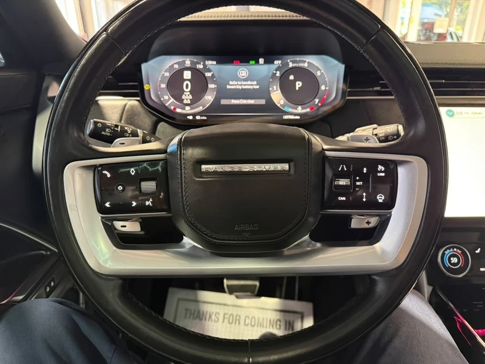 2023 Land Rover Range Rover L460 - Image 11 of 31