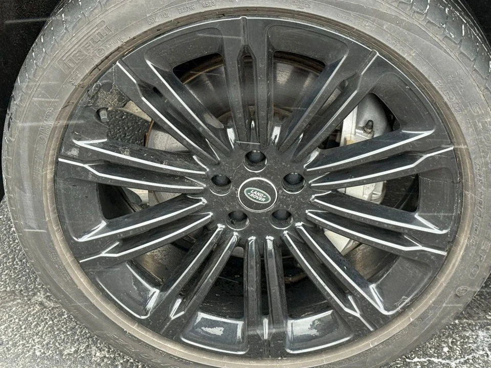 2023 Land Rover Range Rover L460 - Image 10 of 12