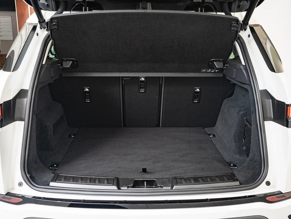 2023 Land Rover Range Rover L460 - Image 17 of 21