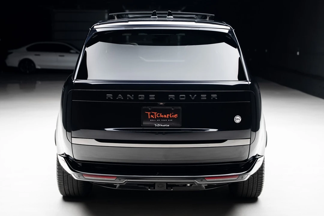 2023 Land Rover Range Rover L460 - Image 26 of 31