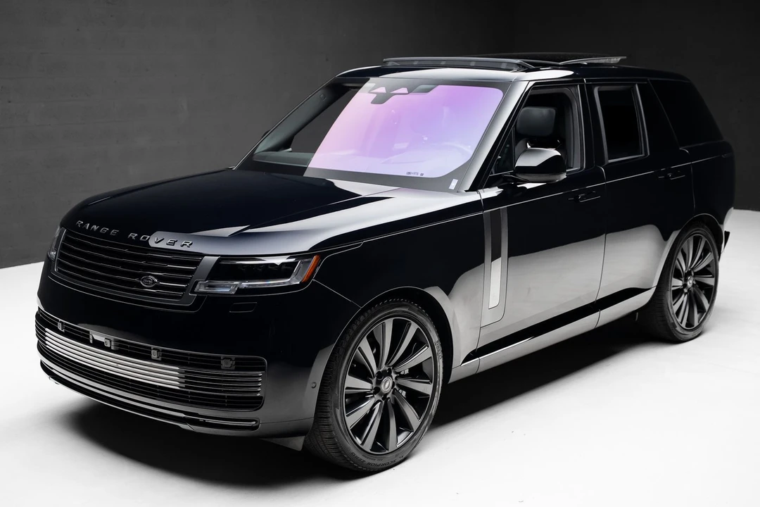 2023 Land Rover Range Rover L460 - Image 5 of 31