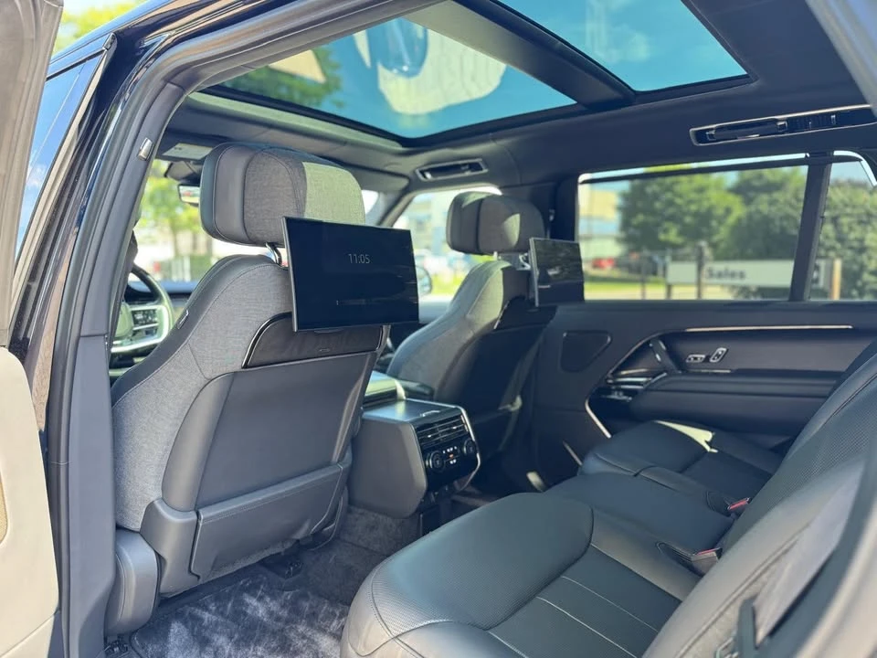 2023 Land Rover Range Rover L460 - Image 12 of 18